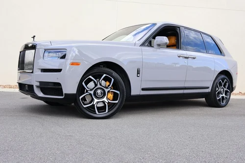 
           
        2023 Rolls-Royce Cullinan Black Badge