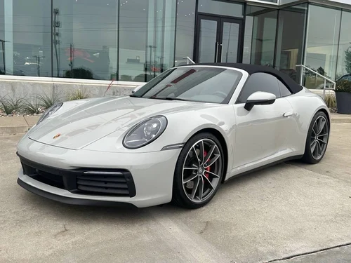 
           
        2021 Porsche 911