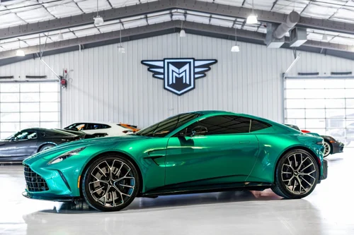 
           
        2025 Aston Martin Vantage