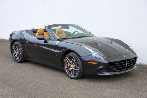 
           
        2016 Ferrari California T