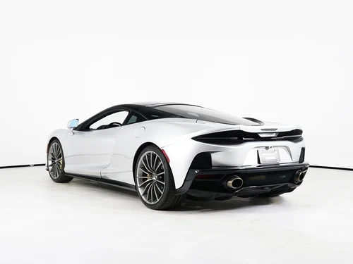 
           
        2022 McLaren GT Base