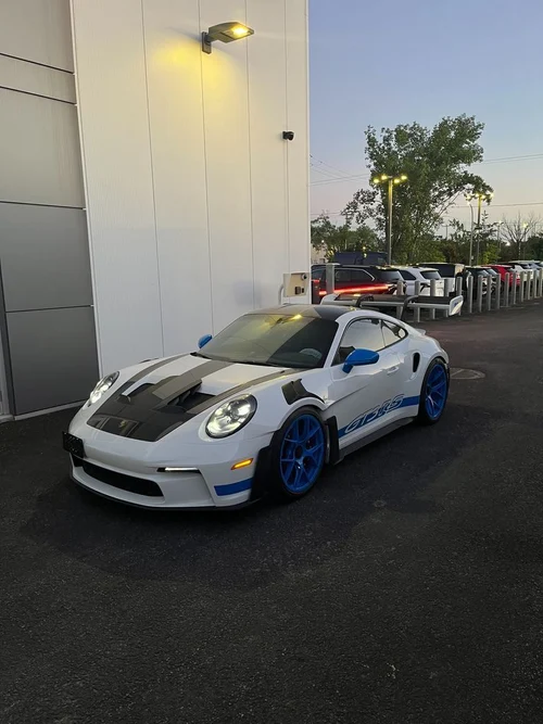 
           
        2024 Porsche 911 GT3 RS