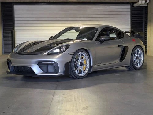 
           
        2024 Porsche 718 Cayman GT4 RS