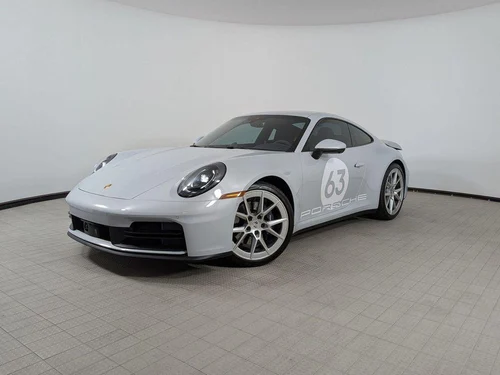 
           
        2025 Porsche 911 Carrera
