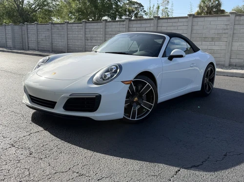 
           
        2019 Porsche 911 Carrera