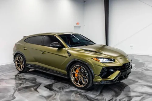 
           
        2024 Lamborghini Urus Performante