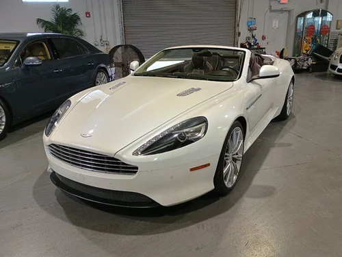
           
        2014 Aston Martin DB9 Volante
