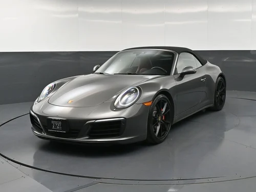 
           
        2017 Porsche 911