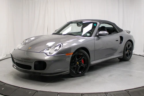 
           
        2004 Porsche 911