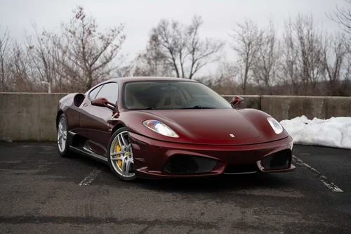 
           
        2005 Ferrari F430