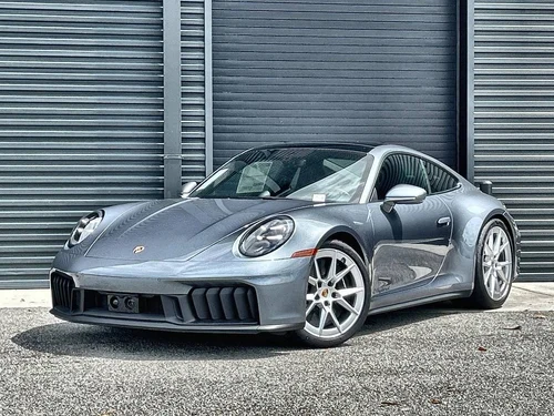 
           New 
        2025 Porsche 911 Carrera GTS