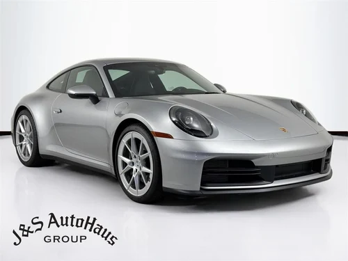
           
        2025 Porsche 911 Carrera