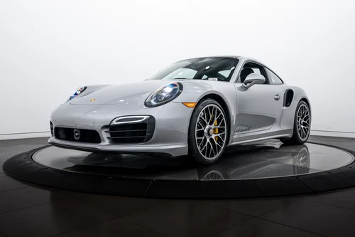 
           
        2016 Porsche 911
