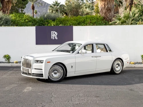 
           New 
        2026 Rolls-Royce Phantom
