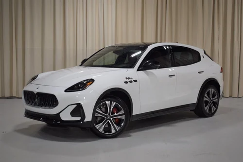 
           New 
        2025 Maserati Grecale