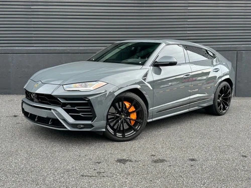 
           
        2022 Lamborghini Urus