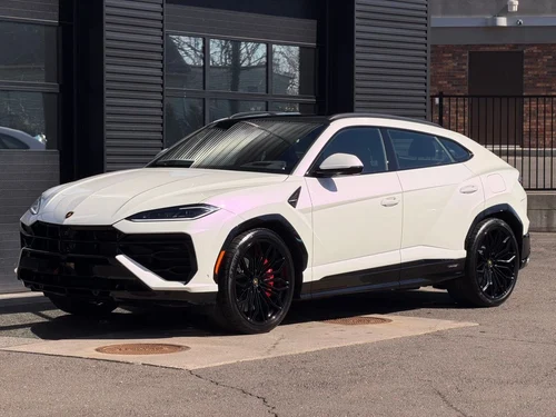 
           New 
        2025 Lamborghini Urus SE