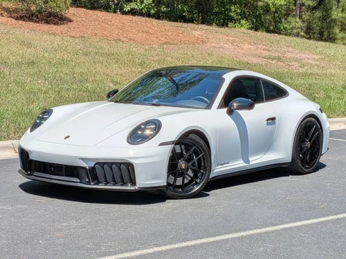 
           
        2026 Porsche 911