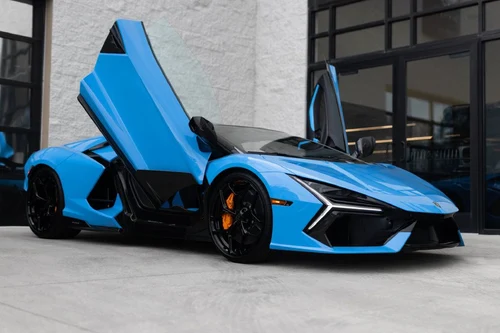 
           New 
        2026 Lamborghini Revuelto