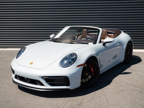 
           
        2024 Porsche 911 Carrera GTS