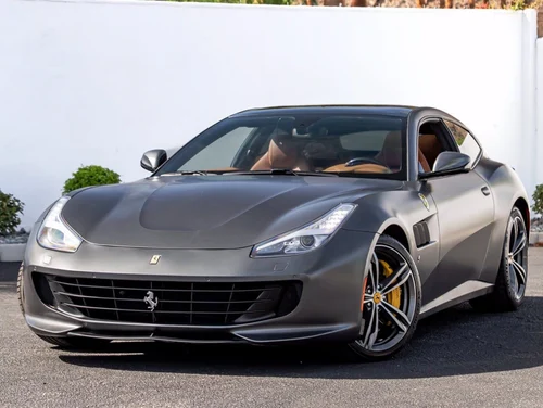 
           
        2019 Ferrari GTC4Lusso V12