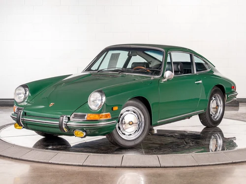 
           
        1968 Porsche 911 2.0 Karmann