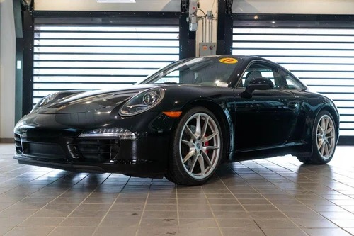 
           
        2012 Porsche 911 Carrera S