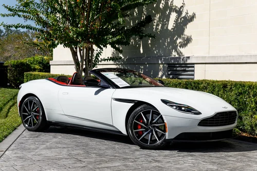 
           
        2019 Aston Martin DB11 Base