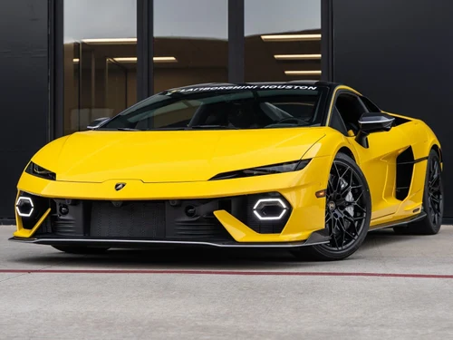 
           New 
        2026 Lamborghini Temerario Base