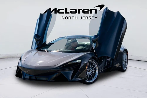 
           New 
        2026 McLaren Artura