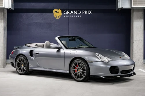 
           
        2004 Porsche 911 Turbo