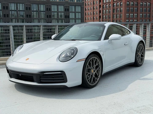 
           
        2024 Porsche 911 Carrera