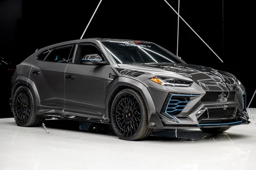 
           
        2023 Lamborghini Urus Performante