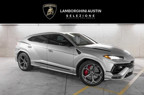 
           
        2023 Lamborghini Urus