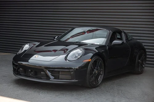 2024 Porsche 911 Targa 4 GTS