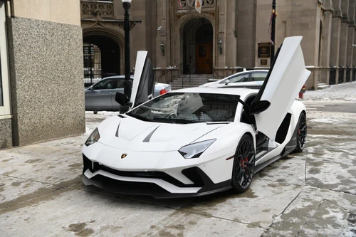 
           
        2018 Lamborghini Aventador
