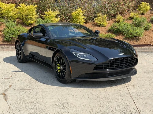 
           
        2019 Aston Martin DB11 AMR