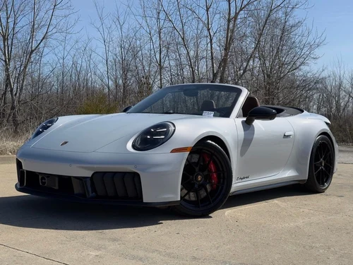 
           New 
        2026 Porsche 911 Carrera GTS