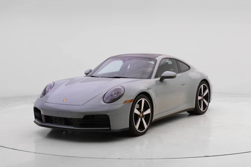 
           
        2025 Porsche 911 Carrera