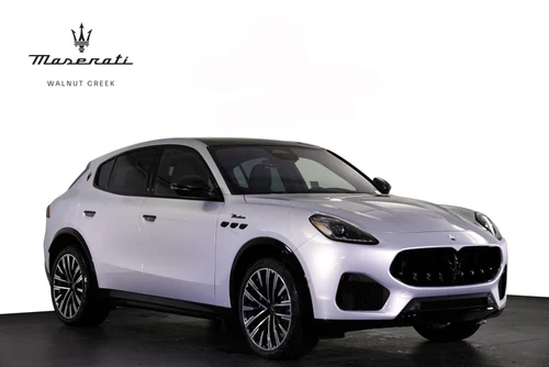 
           New 
        2025 Maserati Grecale Modena