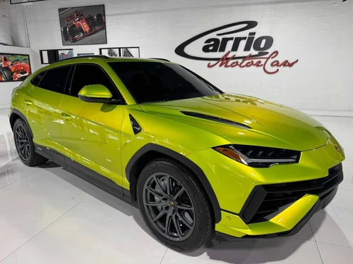 
           
        2023 Lamborghini Urus S