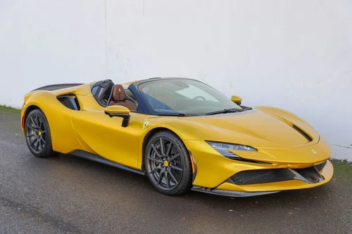 
           
        2023 Ferrari SF90 Spider