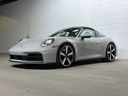 
           New 
        2026 Porsche 911 4S