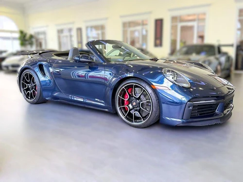 
           
        2021 Porsche 911 Turbo