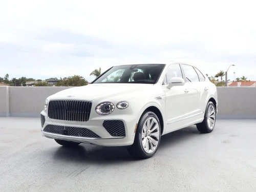 
           New 
        2026 Bentley Bentayga Azure