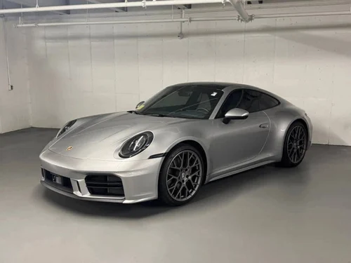 
           
        2025 Porsche 911