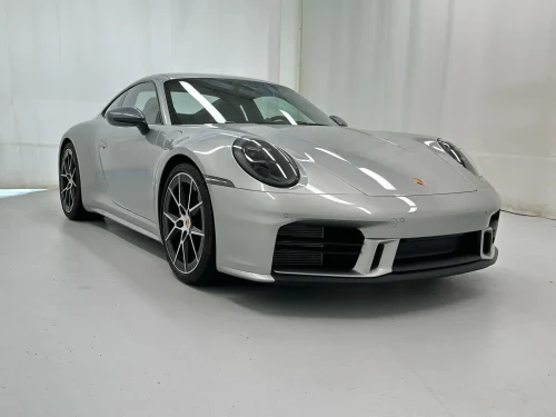 
           
        2025 Porsche 911 Carrera