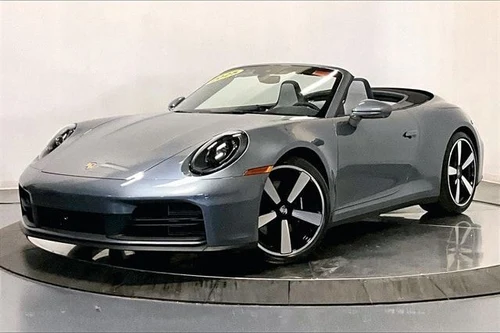 
           
        2025 Porsche 911 Carrera