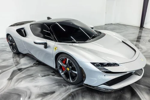 
           
        2021 Ferrari SF90 Stradale Base