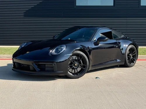 
           
        2024 Porsche 911 Carrera GTS